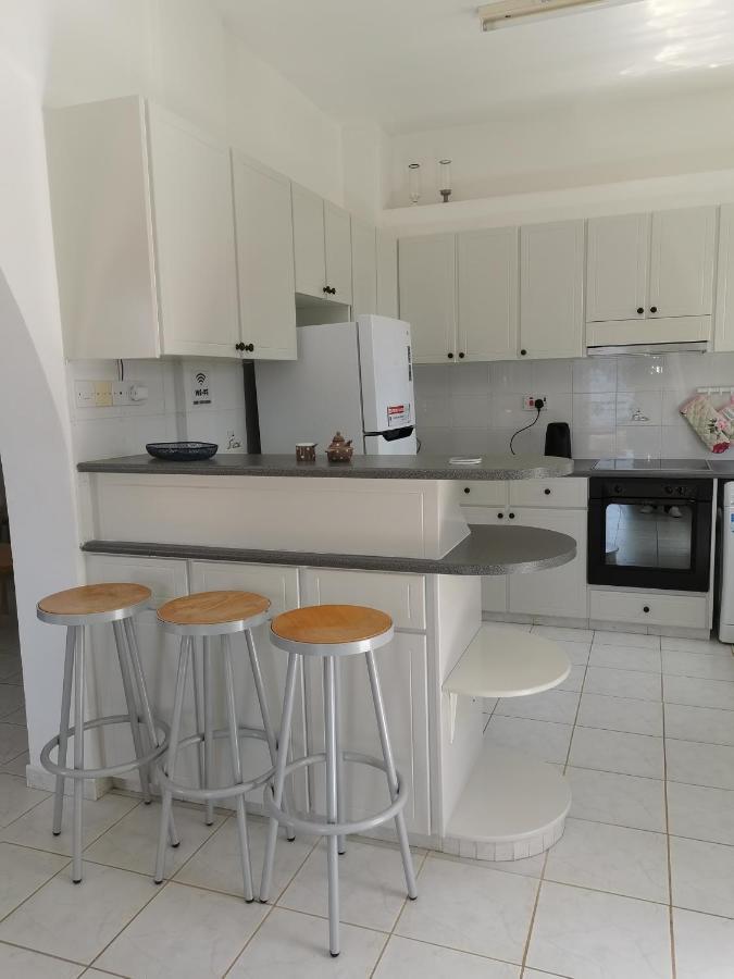 Seaclusion Vacation Villa Pomos Luaran gambar