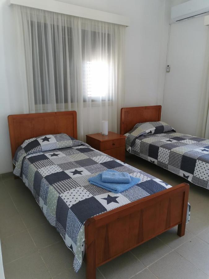 Seaclusion Vacation Villa Pomos Luaran gambar