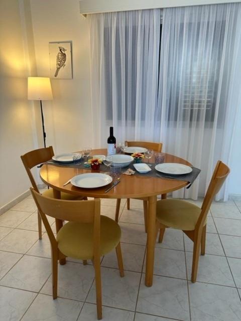 Seaclusion Vacation Villa Pomos Luaran gambar