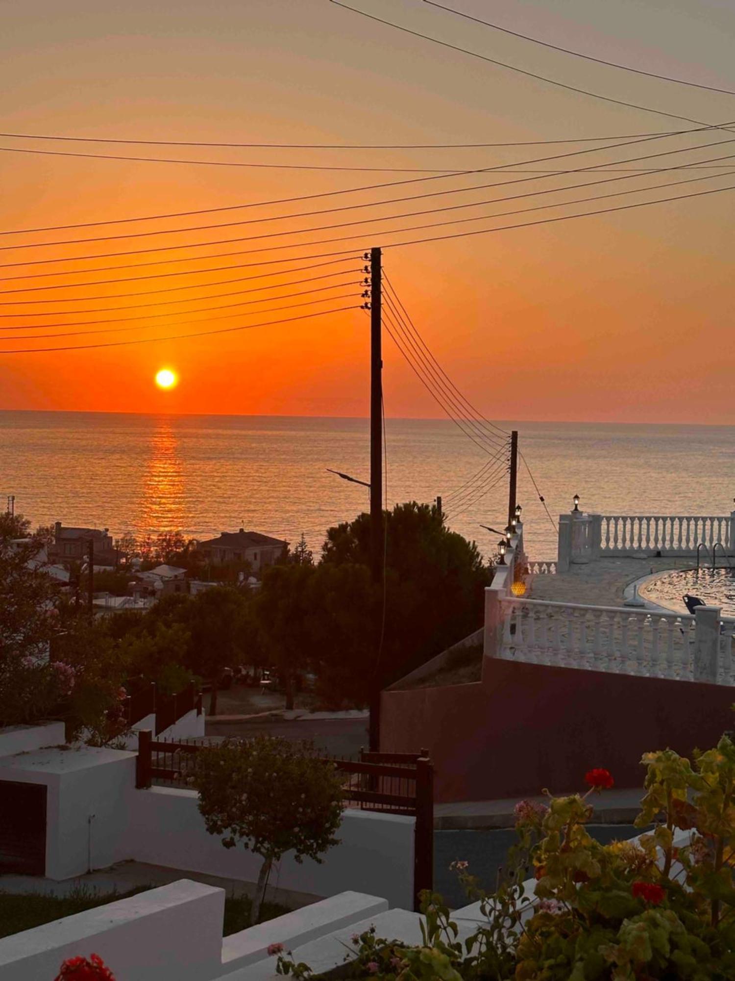 Seaclusion Vacation Villa Pomos Luaran gambar