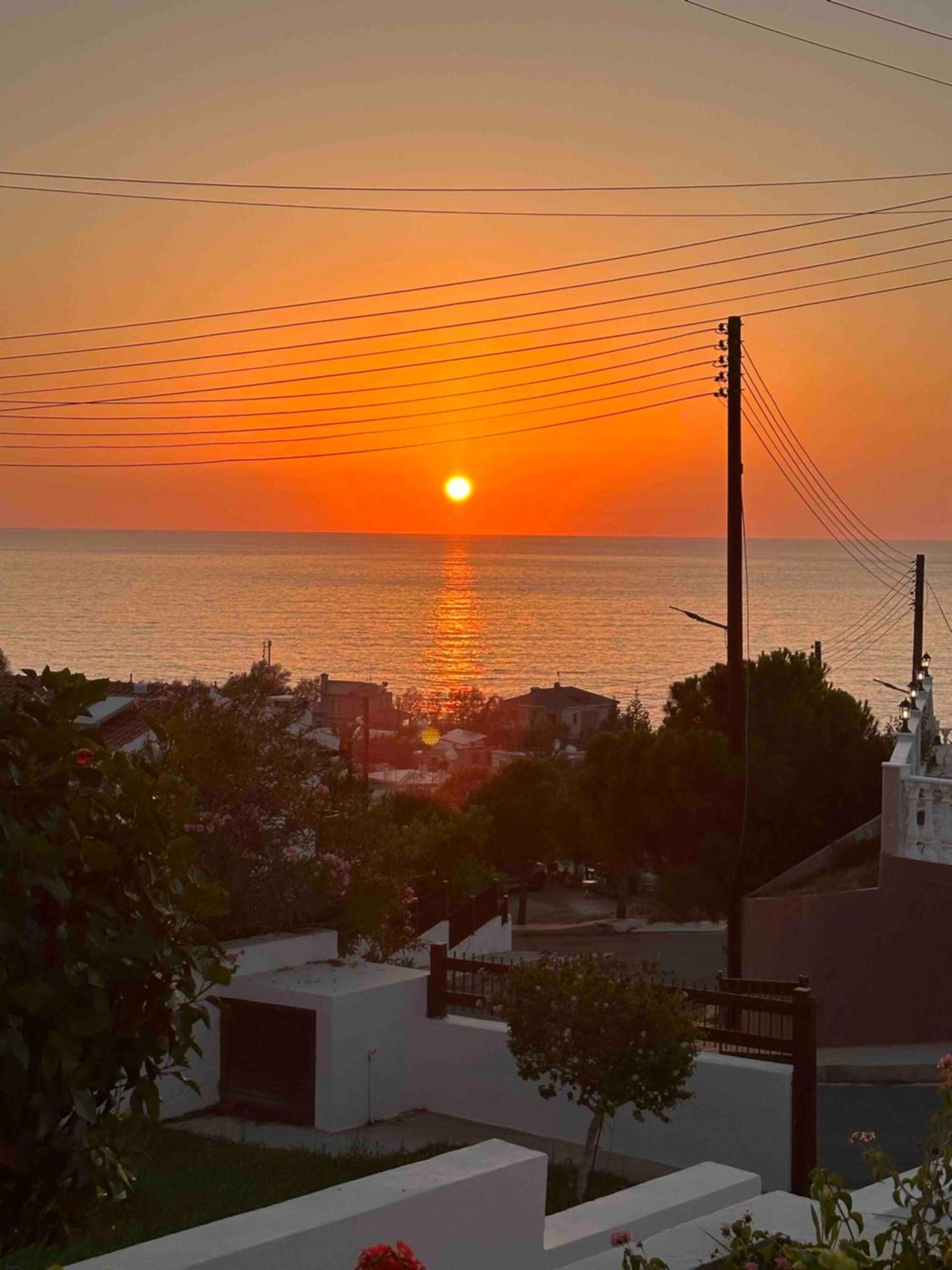 Seaclusion Vacation Villa Pomos Luaran gambar